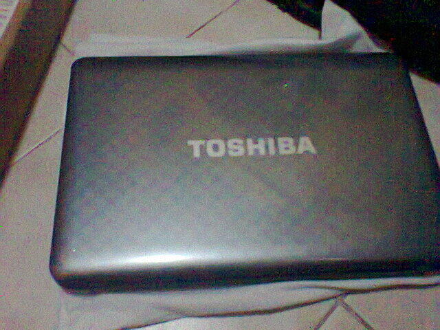 Dijual toshiba l745 I3 Nividia (surabaya)