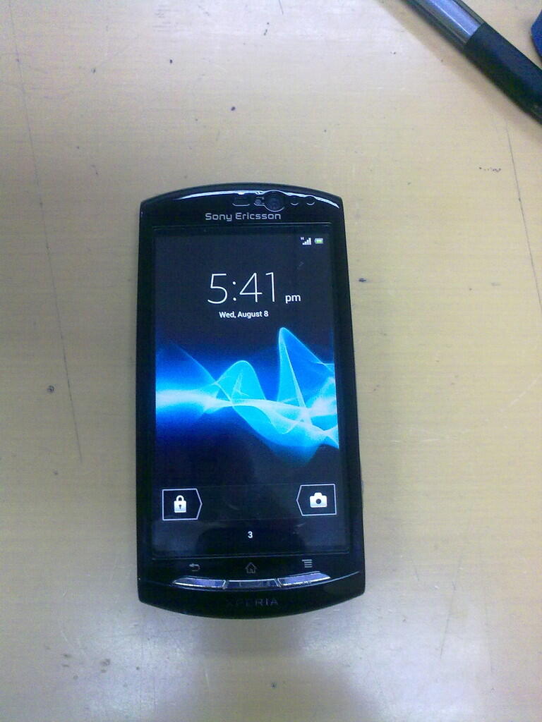 WTS - Sony Ericsson Xperia Neo V