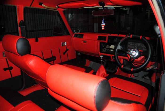 Toyota Crown Deluxe 81 Full Modification