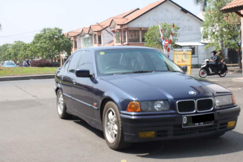BMW 318 Buldog M/T 1991 Bandung