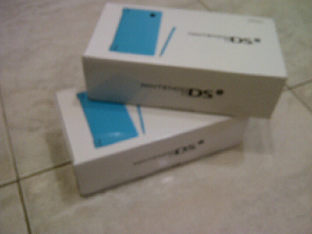 1000% NEW & ORIGINAL Nintendo DSi Warna Blue di Jakarta