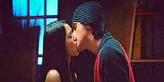 Ciuman Bibir Paling Berani Dalam Film Indonesia