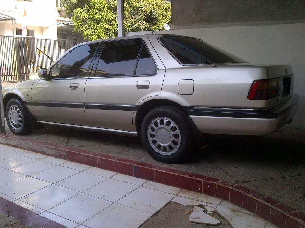 Honda Accord Prestige 1988 mulus sangat....