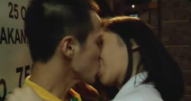 Ciuman Bibir Paling Berani Dalam Film Indonesia