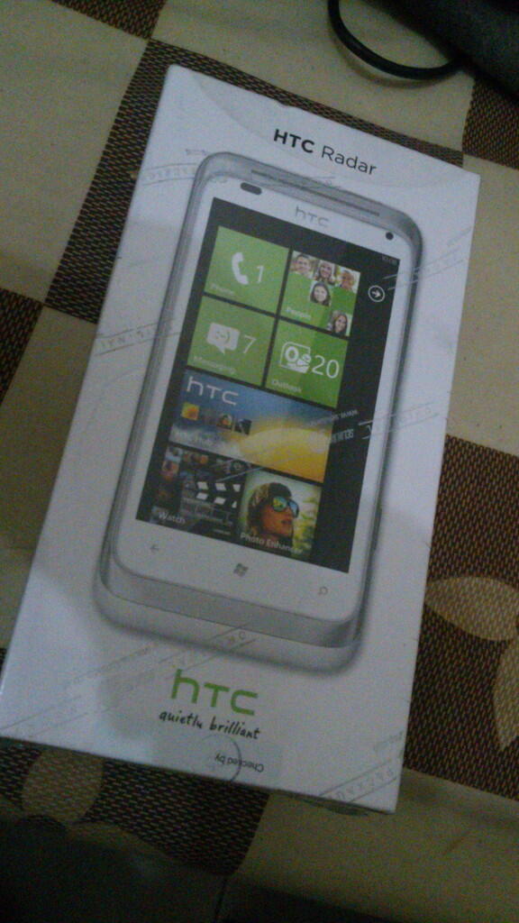 MOTOROLA RAZR MAXX GSM 3,300MAH LENGKAP MULUS GARANSI MURAHHHH