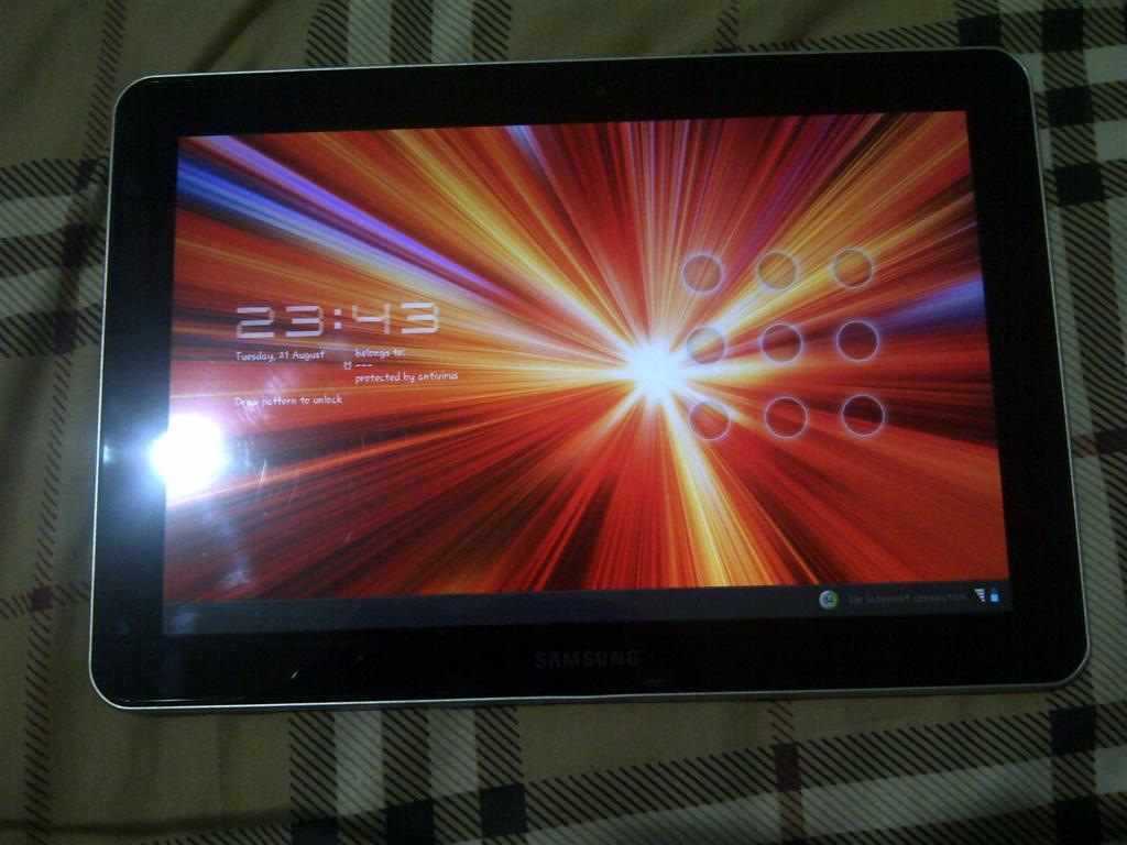 WTS Samsung Galaxy Tab 10.1 16GB (P7500) MURAH 99%MULUS