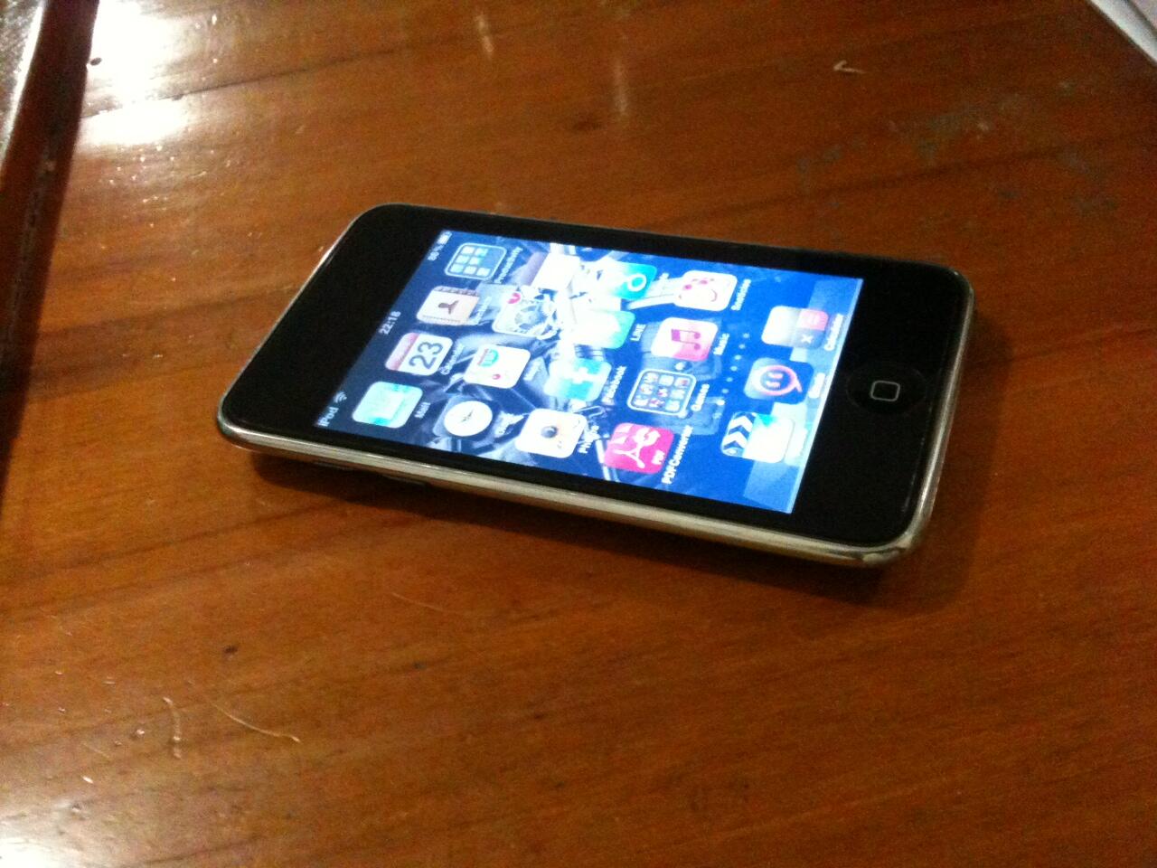 JUAL SANTAI IPOD 3th 64gb, Harga Bersaing Gans
