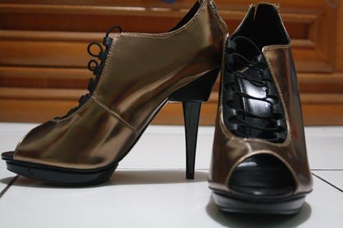 HIGH HEELS Charles n Keith ( CnK ), Nine west, stella luna,ankle boots! CHEAP!