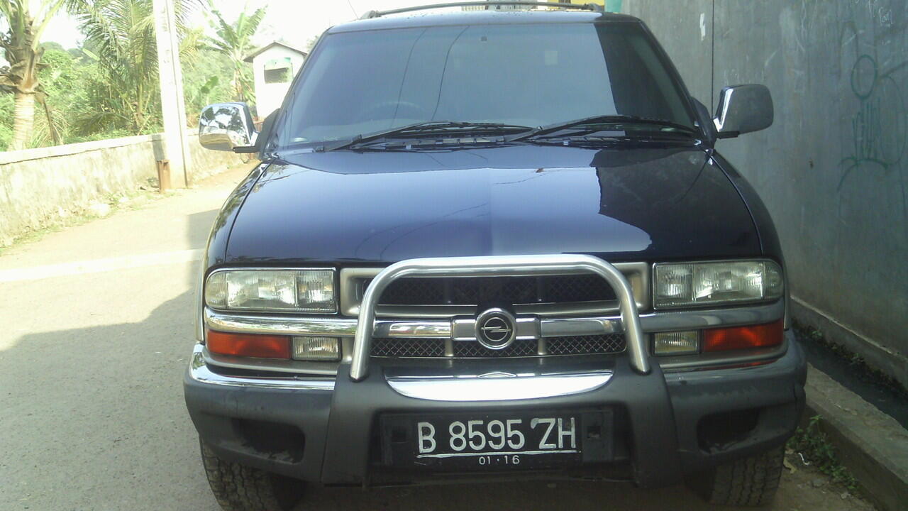 OPEL BLAZER DOHC LT TH 2001