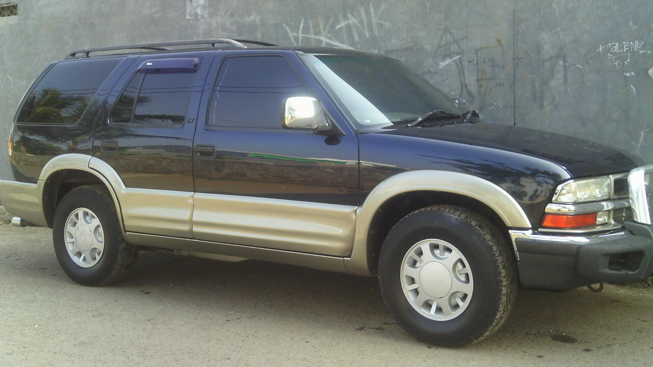OPEL BLAZER DOHC LT TH 2001