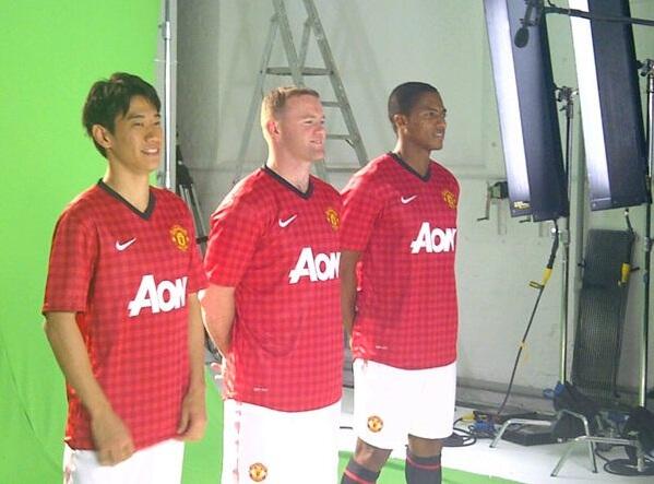 ( NO HOAX ) FOTO ANE BARENG PEMAIN MANCHESTER UNITED