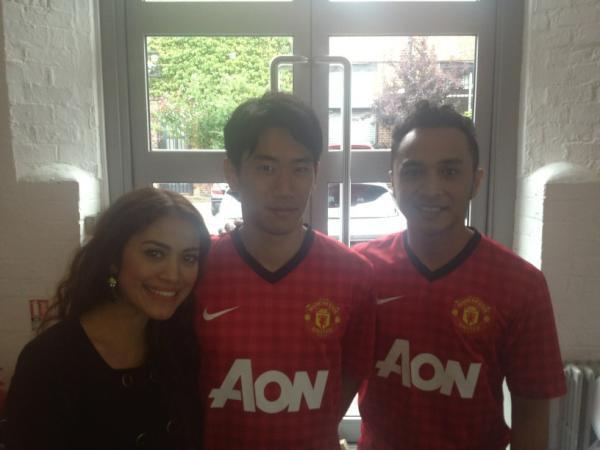 ( NO HOAX ) FOTO ANE BARENG PEMAIN MANCHESTER UNITED