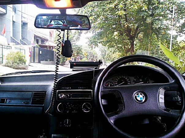 BMW 320i '94 VR'17/M3 (istimewa)