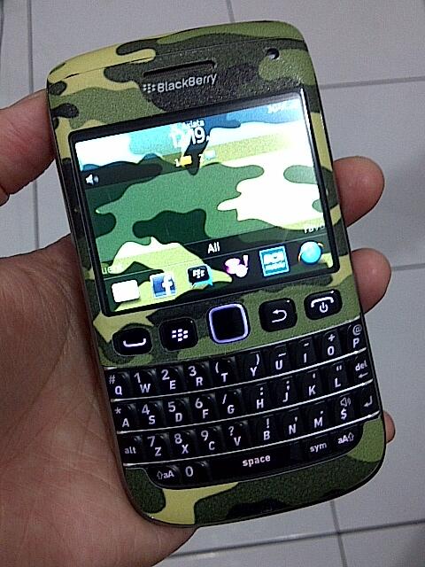 Jual GarSKIN / SKIN HandPhone BB Blackberry, Iphone,Ipad, Samsung,DLL,HARGA RESELLER