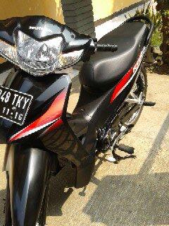 HONDA ABSOLUTE REVO FIT 2011