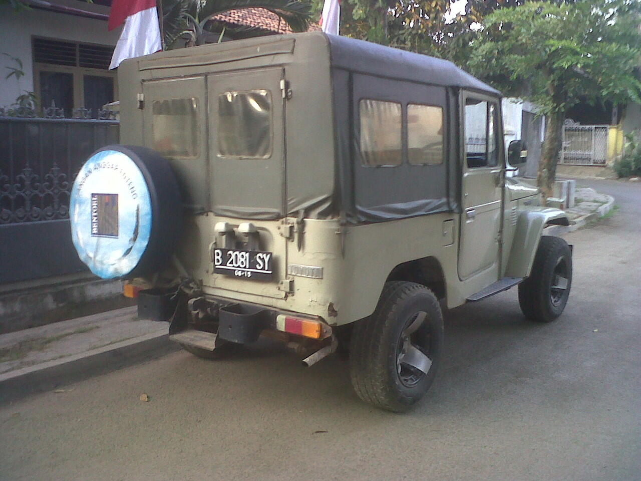Toyota FJ 40 CanvasTop Tahun 1982 Tangan Pertama