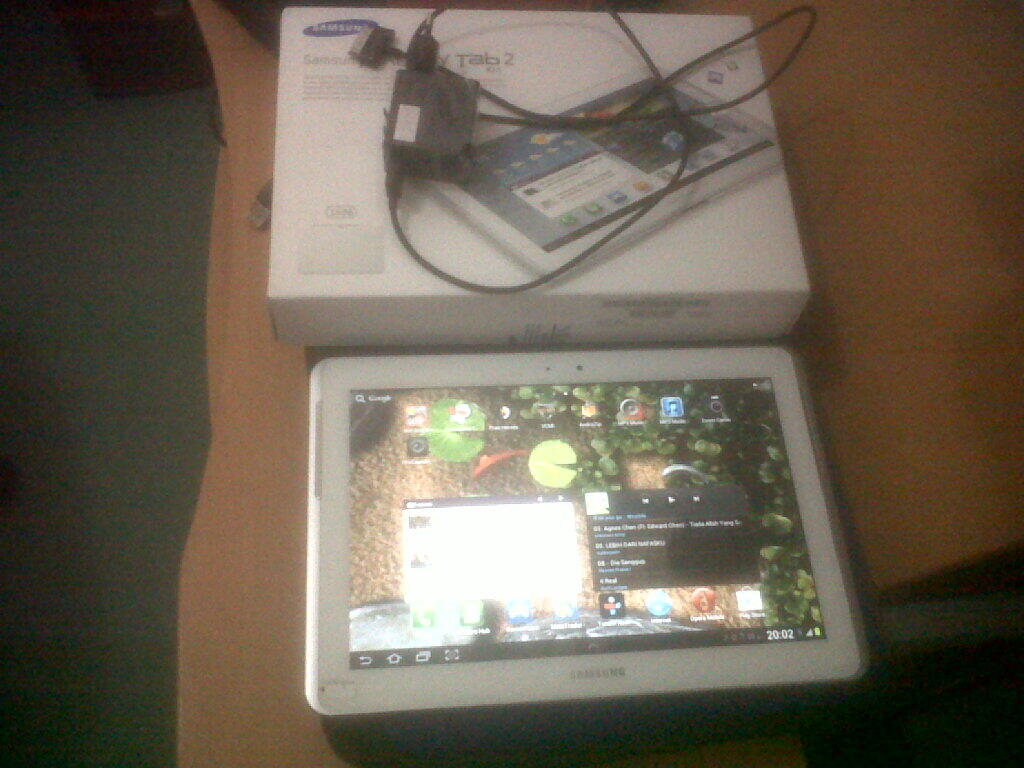 SAMSUNG Galaxy Tab 2 10.1 SURABAYA