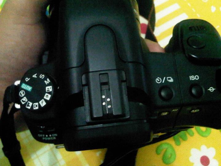 WTS> DSLR Sony Alpha a200 lensa kit 18-70.Lengkap + Box , MURAH !!!