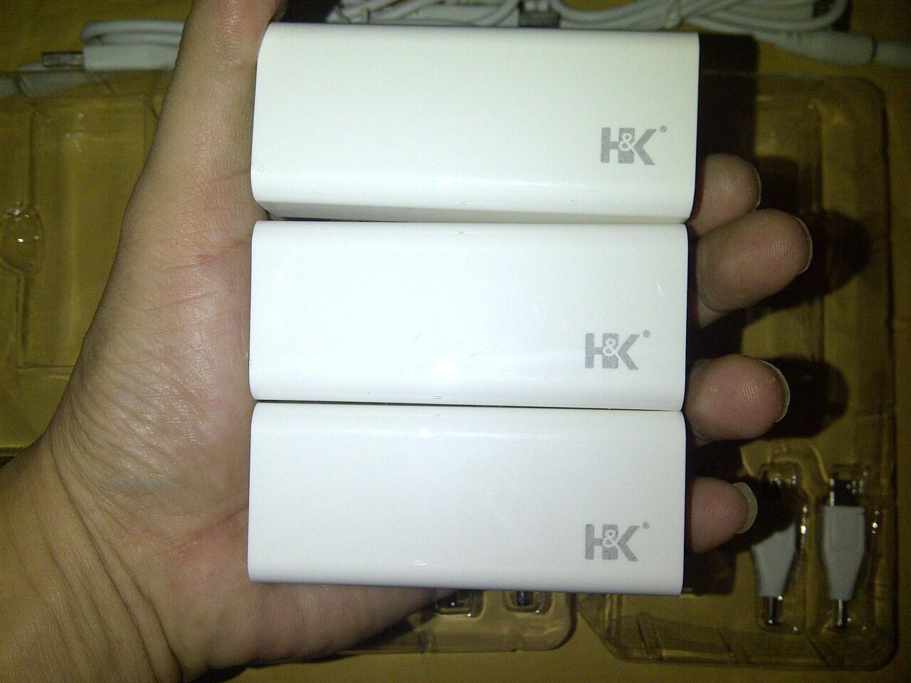 Power Bank / Baterei Cadangan / Aki buat BB HP iPod iPhone Samsung dll