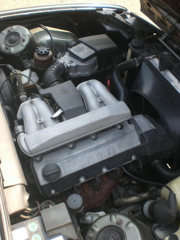 BMW 318i E30 M40 1990 euroTUNER ALPINA Bandung