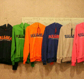 Hoddie Pull & Bear High Quality and Low Price Pastinyaaa !!!!