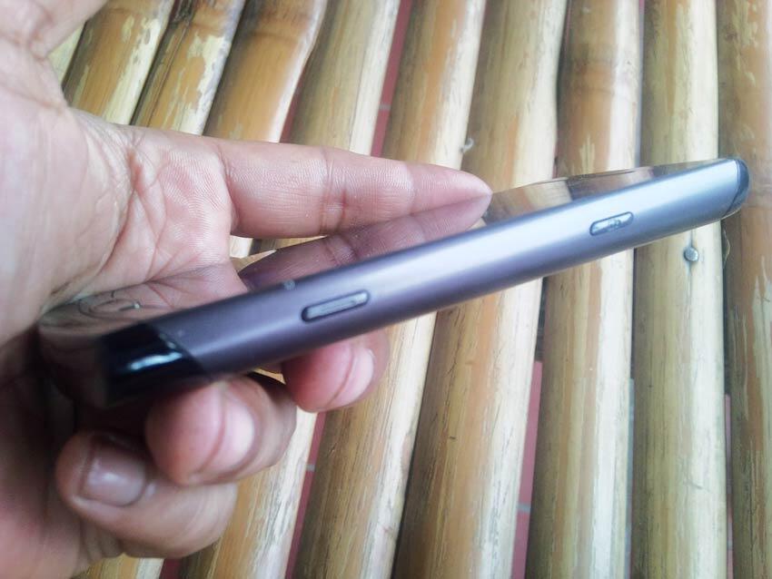 JUAL SAMSUNG WAVE II aka. S8530 MULUS