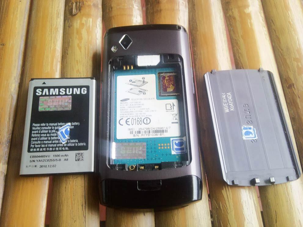 JUAL SAMSUNG WAVE II aka. S8530 MULUS