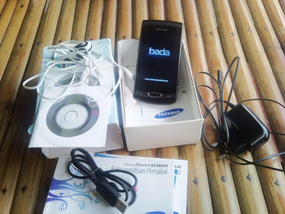 JUAL SAMSUNG WAVE II aka. S8530 MULUS
