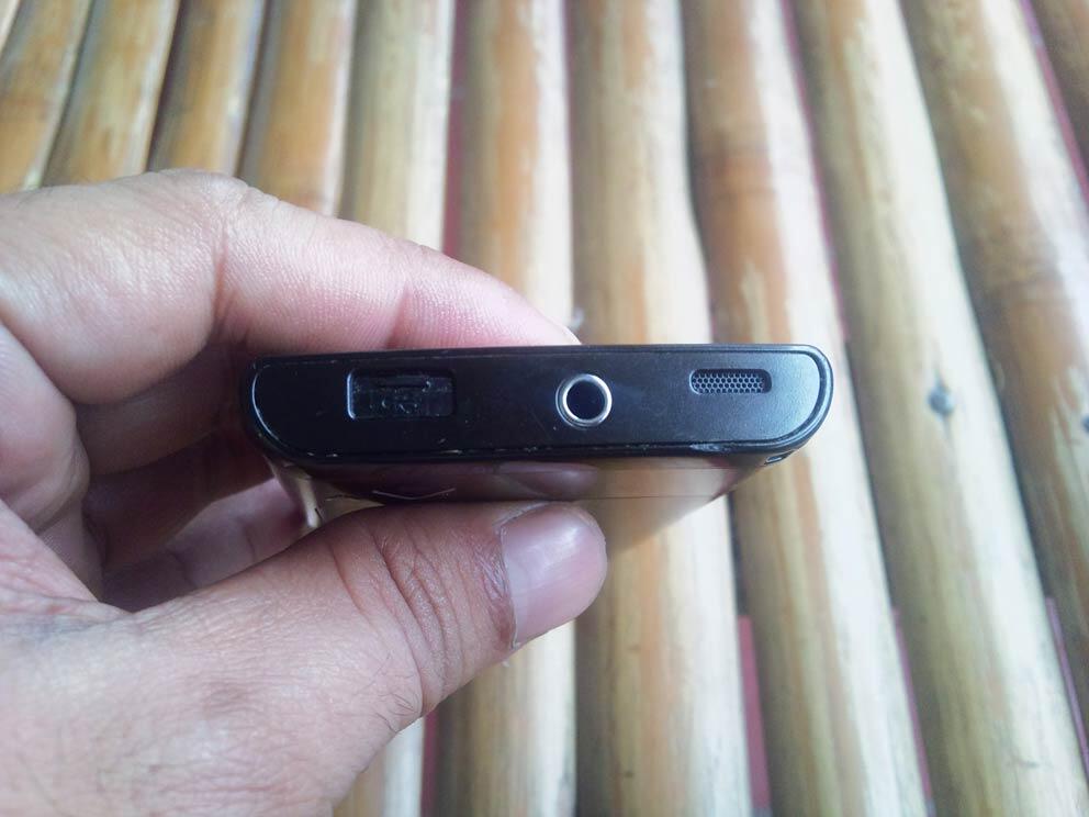 JUAL SAMSUNG WAVE II aka. S8530 MULUS
