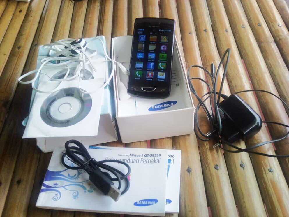 JUAL SAMSUNG WAVE II aka. S8530 MULUS