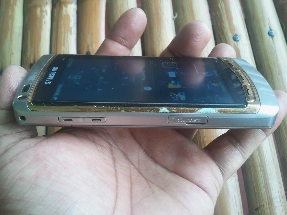 SAMSUNG i8910 HD Kamera 8mp