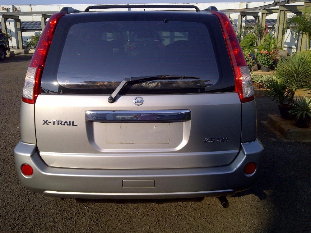 Nissan Xtrail Silver Metalik 2005 Muluuss