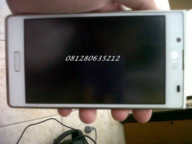WTS LG Optimus L7 White+pen stylus (Jakbar)
