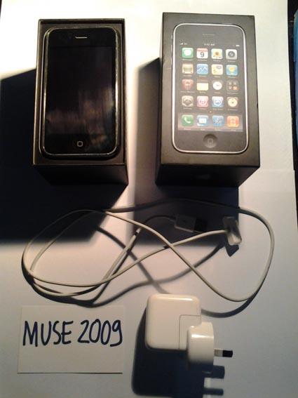 Iphone 3GS 32 GB Black KONDISI PRIMA (ex Australia)