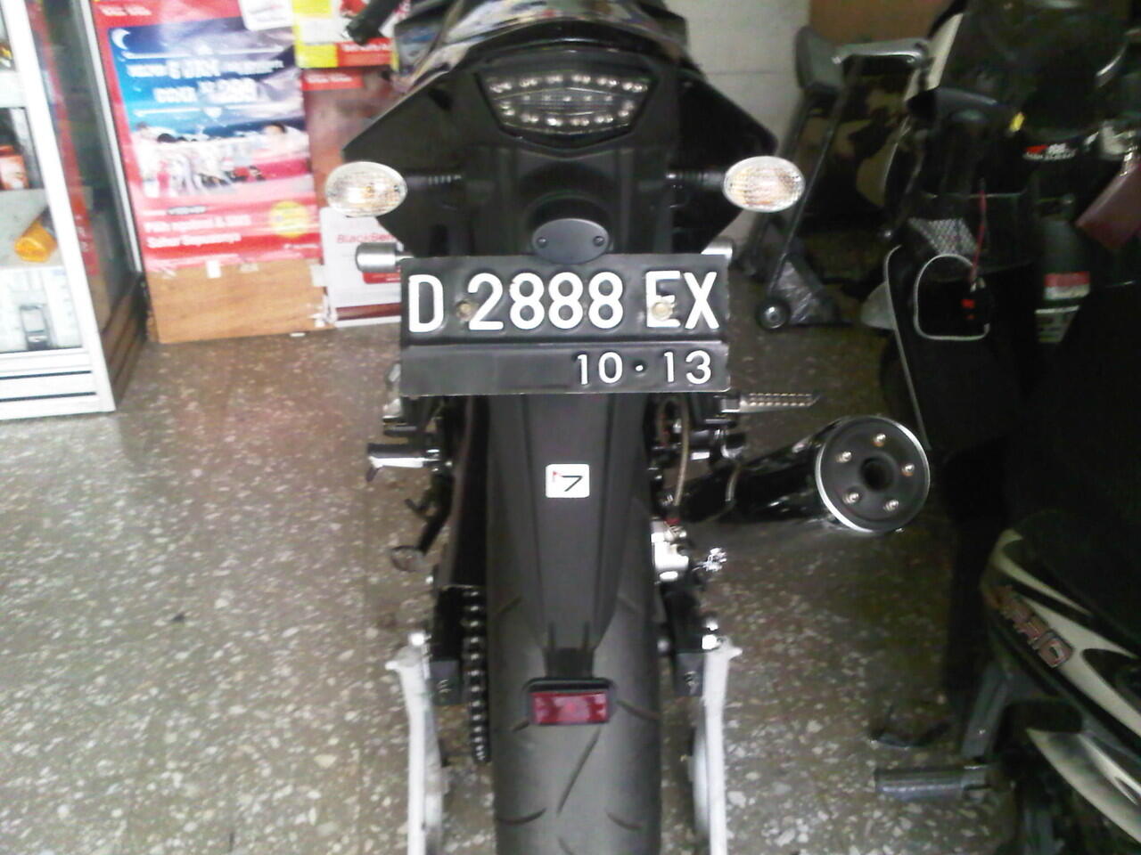 ninja 250r hitam 2008 low km bandung