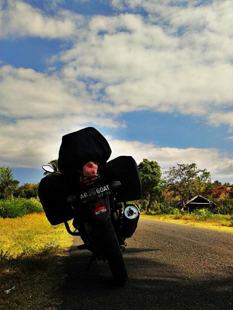 Suka 'piknik' naik Motor ??masuk dulu yuk ^^
