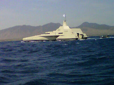 PELUNCURAN TRIMARAN + PIC (KRI Klewang)