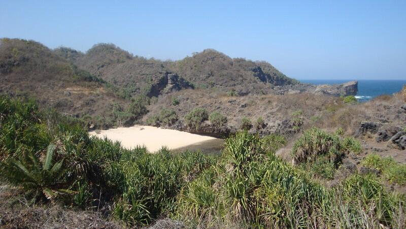 Jelajah Pantai Gunung Kidul Yogyakarta