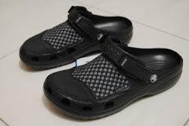 JUAL SEPATU DAN SANDAL CROCS dan FITFLOP