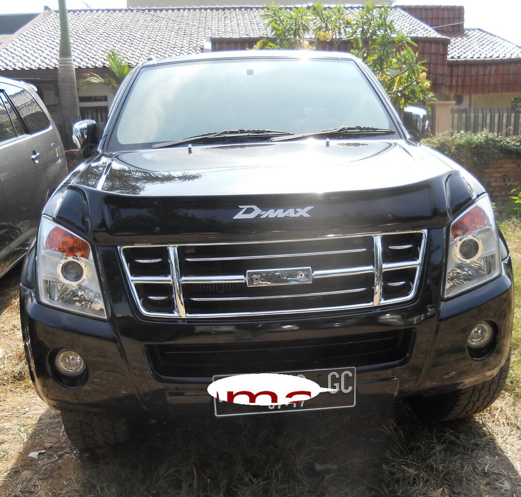 Isuzu D.Max Is Rodeo 2007 ( tng pertama ) oke bener nih,,( jrg pake...)