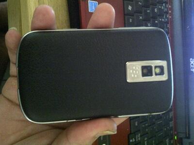 2nd blackberry BOLD 9000 lengkap!! minus headset aja!!ORIGINAL SEMUA