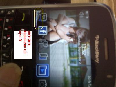 2nd blackberry BOLD 9000 lengkap!! minus headset aja!!ORIGINAL SEMUA