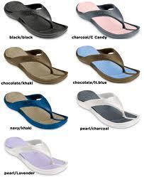 JUAL SEPATU DAN SANDAL CROCS dan FITFLOP