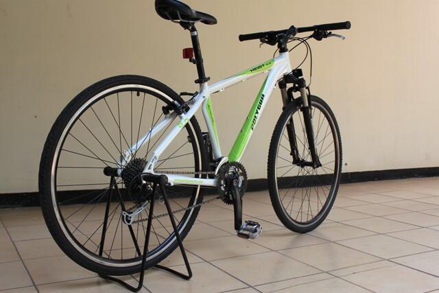 Sepeda Hybrid: Heist