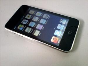 IPOD 2gen 8GB apaaaaaa adanyaaaaaa BANDUNG
