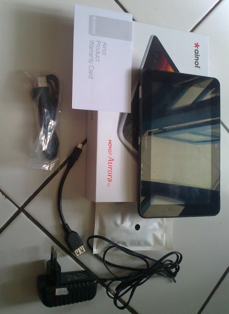 JUAL: Ainol Novo 7 Aurora LG IPS Screen Version Android 4.0 Tablet PC 7 Inch 8GB 1GB