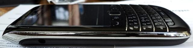 blackberry bellagio 9790 onyx 3 garansi sampai januari 2014 murah jogja
