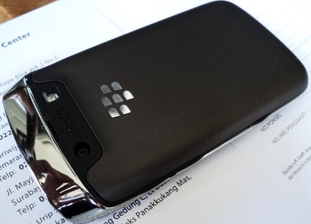blackberry bellagio 9790 onyx 3 garansi sampai januari 2014 murah jogja