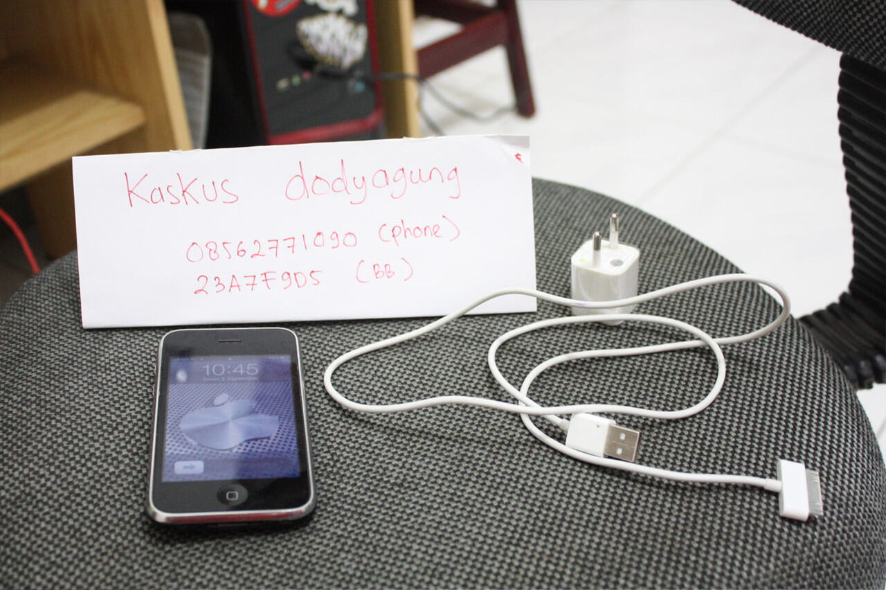 DIJUAL IPHONE 3G 8GB BLACK MURAH