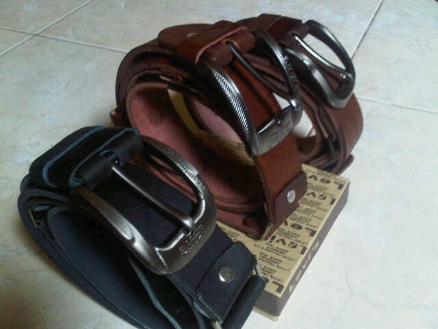 SABUK KULIT LEVI'S 501